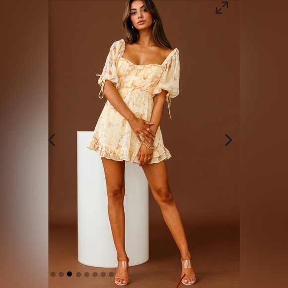 Selfie Leslie Cream Floral Mini Dress - Picture 1 of 5